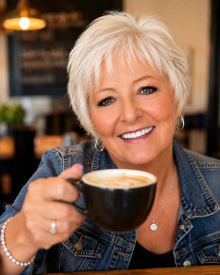 Image of Cindy Jackson, Associate